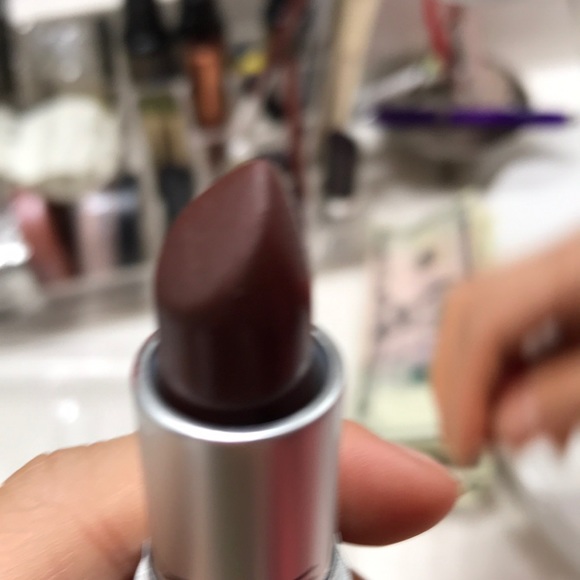 Mac lipsticks gift set - Picture 3 of 7